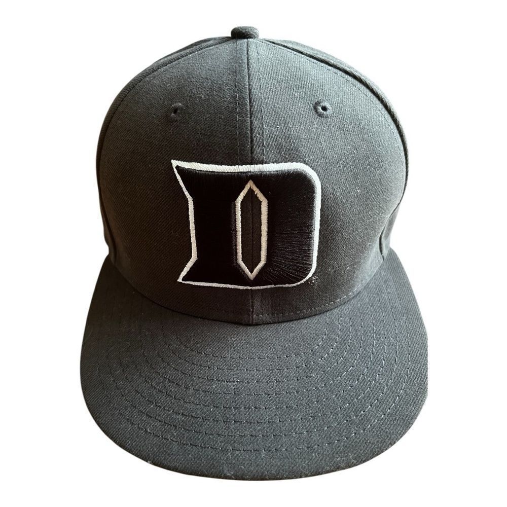 New Era Men’s Duke Hat 7 1/8 (56.8 cm) Black & Gray